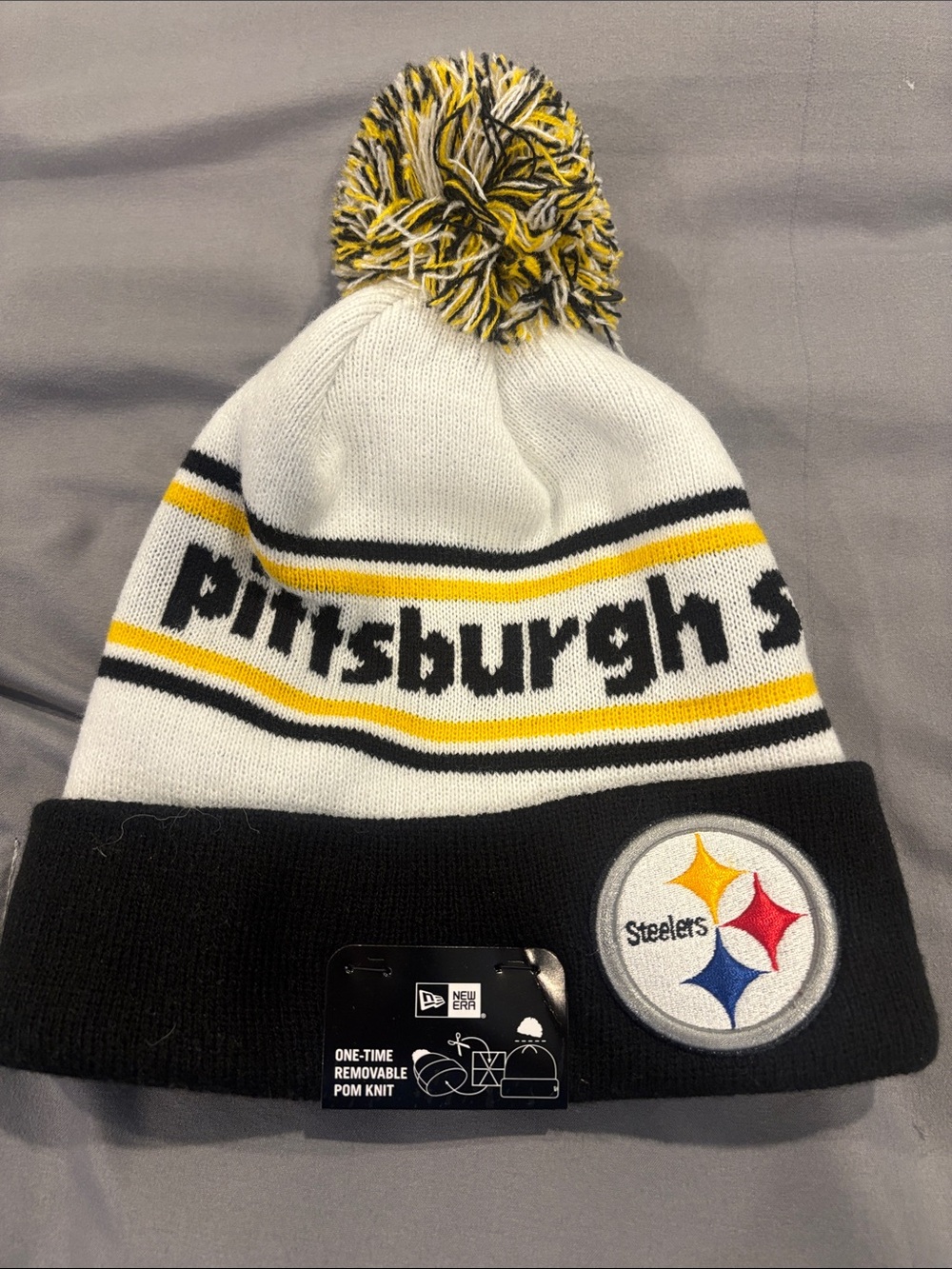 New Era Unisex Pittsburgh Steelers Pom Knit Hat